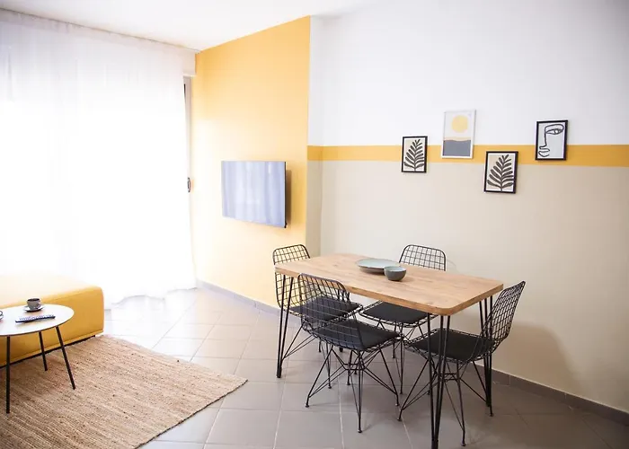 Apartament Lulu - Sunflower Golem (Tirana)